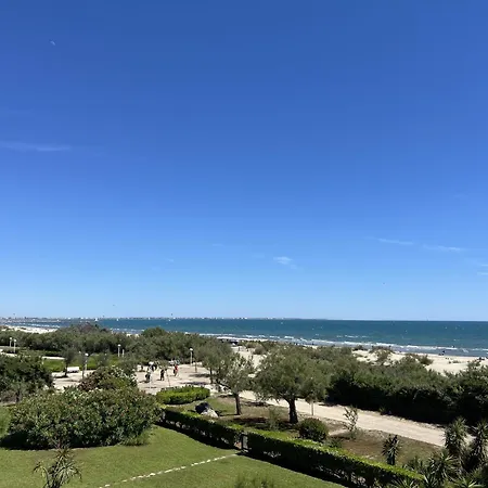 Apartment Sol-y-days Escale, En Premiere Ligne Face A La *