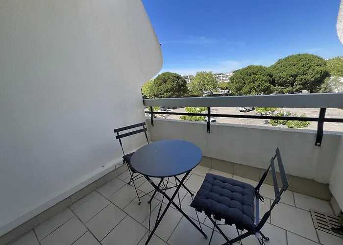 Apartment Sol-y-days Escale, En Premiere Ligne Face A La *